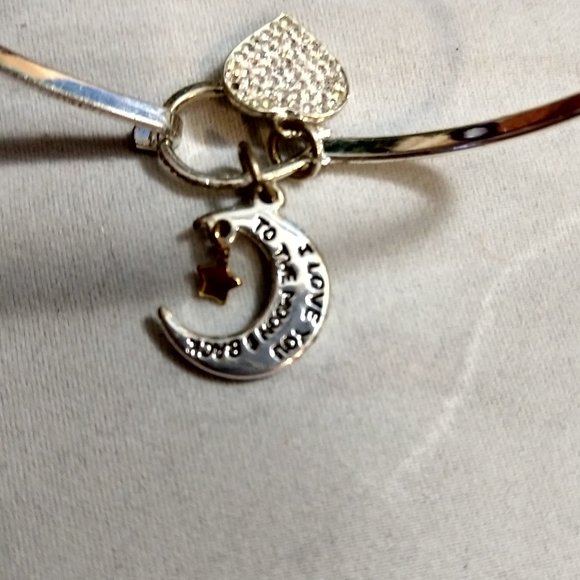 I LOVE YOU TO THE MOON & BACK Bracelet w/Charms - Picture 4 of 7